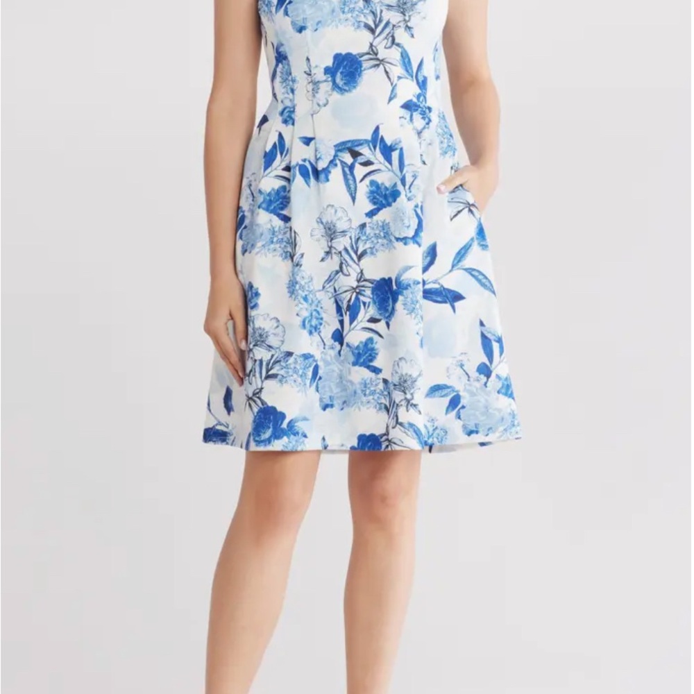 Vince Camuto Floral Print Midi Dress in Blue and White